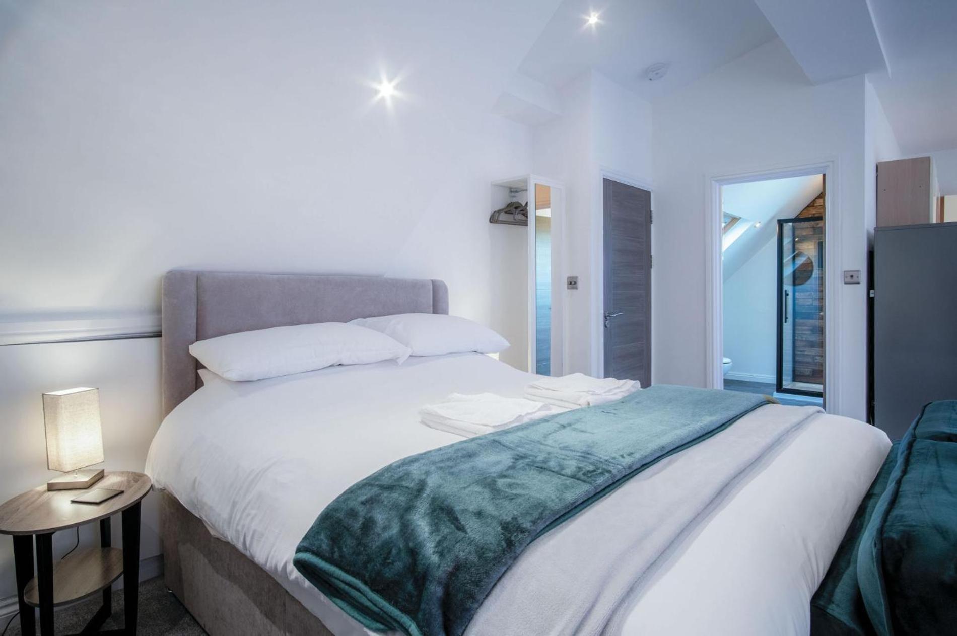 The Penthouse - 1 Bedroom Apartment - Ocean Breeze Port Eynon Extérieur photo